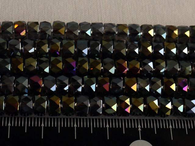 ブラックオーラ　円柱型カット　7ミリ×4ミリ