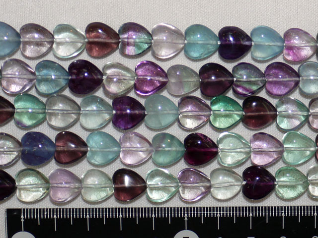 フローライト　ハート型　約10ミリ×6ミリ