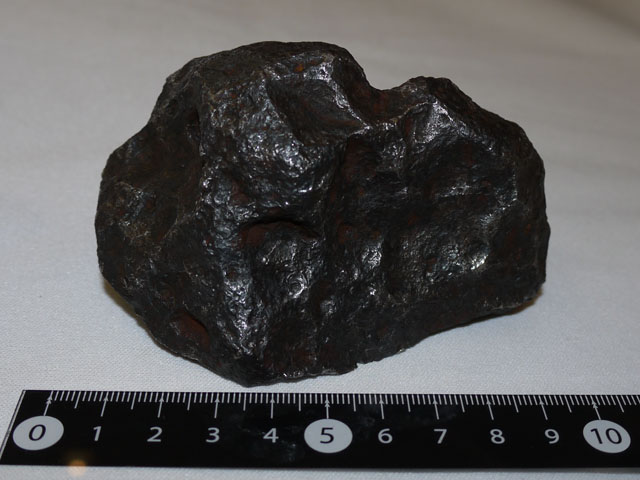 メテオライト原石 1167.9g 【鑑別書付】 天然石・パワーストーン