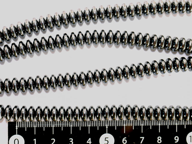 ヘマタイト　丸ボタン型　8ミリ×4ミリ