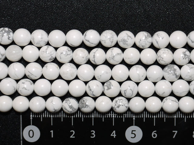 ハウライト　8ミリ