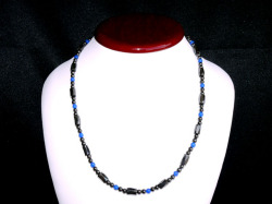 磁気入りヘマタイト＆ブルー瑪瑙ネックレス　50センチ