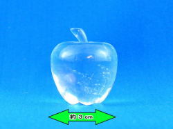 水晶のアップル（りんご）置物 【cho045】