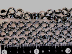 ヘマタイト　スネークシェイプ型　12ミリ×5ミリ