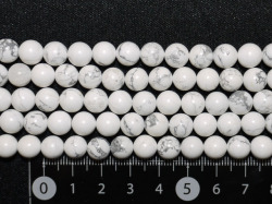 ハウライト　8ミリ