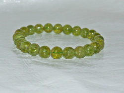 ペリドットブレスレット　7ミリ粒　約18ｃｍ