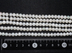 淡水パール(白）　6ミリ×5ミリ