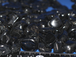 タンブル ブラックトルマリン(磨き)大小 500ｇ～5ｋｇ　【tumble-012-bktourmaline 】