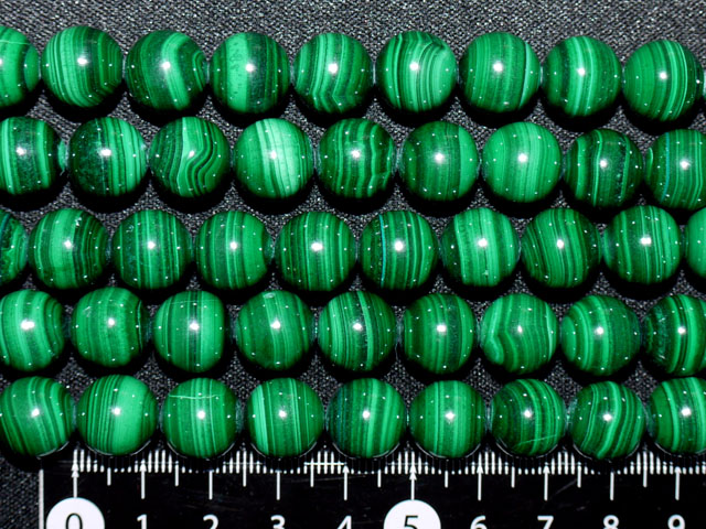 マラカイト（孔雀石）　12ミリ