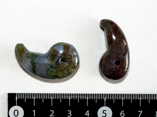 ファンシージャスパー勾玉　35ミリ 【mt0029】【定型外可】