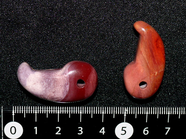 ムーカイト勾玉　35ミリ　【mt0059 】 【定型外可】