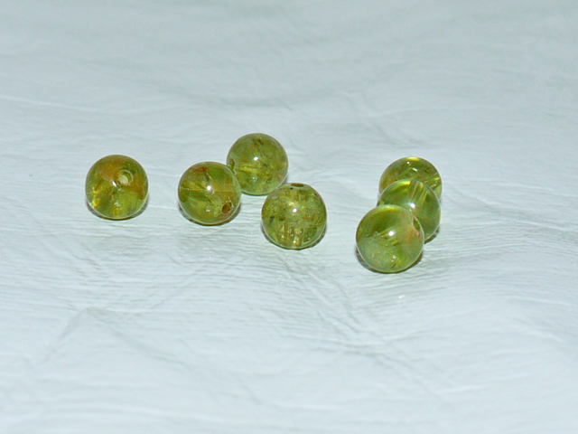 ペリドット　貫通穴6ミリ　粒売り