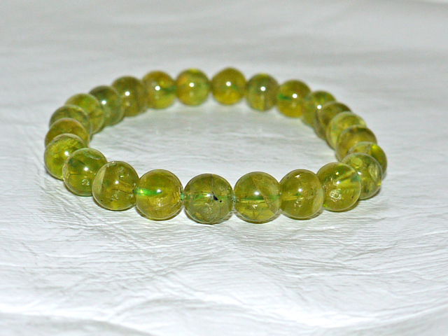 ペリドットブレスレット　7ミリ粒　約18ｃｍ