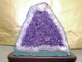 【破格SALE！半額以下！】アメジスト原石台付　6.3ｋｇ（台込）　サイズ（約）縦22ｃｍ横24ｃｍ奥行14ｃｍ