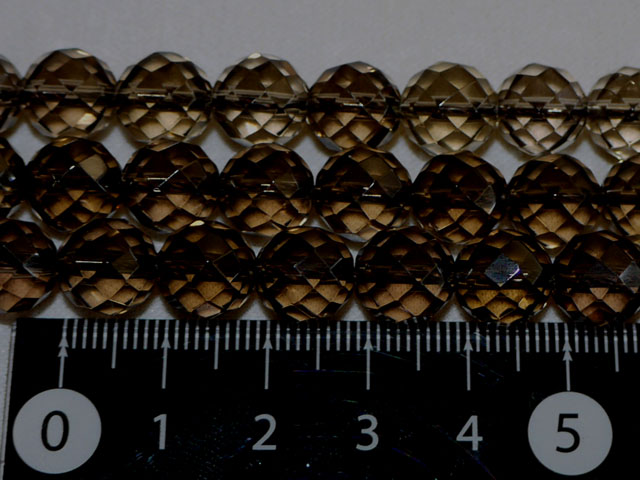 スモーキークオーツ（茶水晶）48面カット　10ミリ