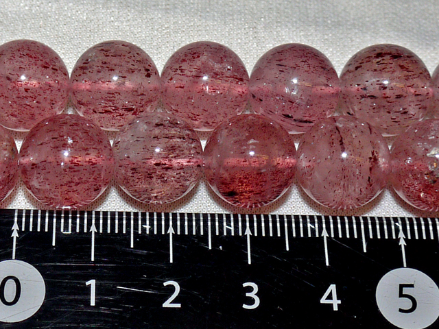 ストロベリークオーツ　12ミリ