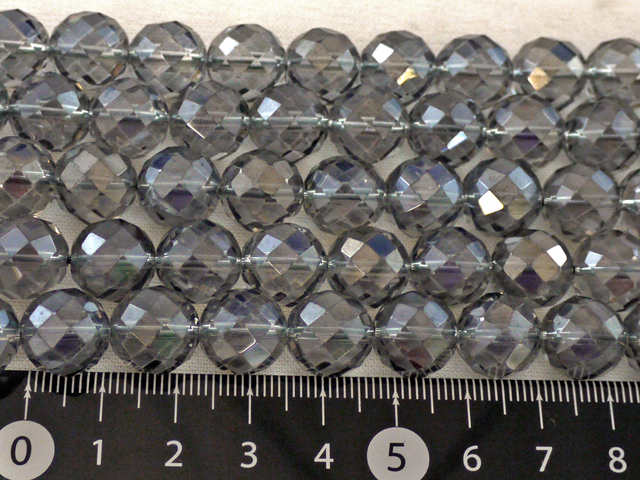 シルバーフラッシュクリスタル　32面カット　12ミリ