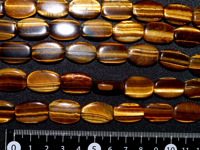 タイガーアイ　小判型(大）　約20ミリ×12ミリ×5ミリ
