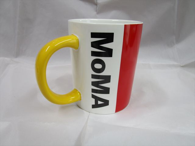 MoMA限定 ロゴ マグカップ (ニューヨーク近代美術館 The Museum of Modern Art) 10オンス(約295ml)セラミック マグ　赤/黄