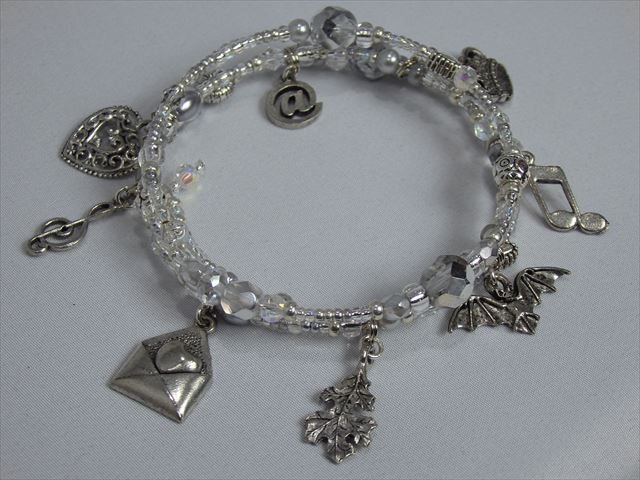 Met Season Charm Bracelet　ＭＥＴ　ＭＴＡ9