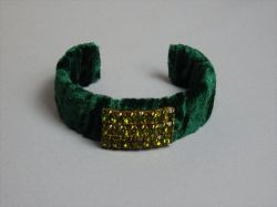 Velvet Cuff Bracelet By Lenora Dame Green　ＭＥＴ　ＭＴＡ18