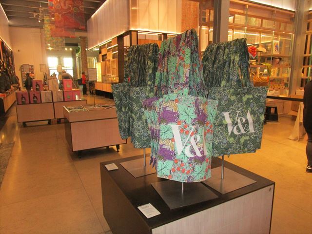 V&A ヴィクトリア&アルバート博物館（ジョン・ヘンリー・ディール