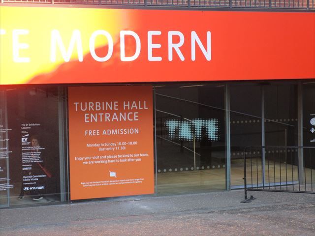 ★ロンドン【テートモダン】限定！★テートロゴ トートバッグ テートモダン美術館（Tate Modern）トートバッグ （現代アート