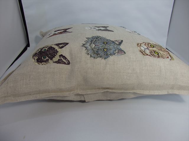 【新品】コーラルアンドタスク　Coral&Tusk クッションカバー 9匹の猫 CORAL&TUSK [Cats Pillow] 猫9匹 クッションカバー 40x40cm(コーラル