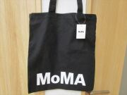 ＭＯＭＡ（モマ）ミルトン　グレイサー  メッセージ　トートバッグ（you are no longer the same after experiencing art 。アートを体験すると、あなたはもう以前と同じではなくなります）ニューヨーク近代美術館　黒N85　
