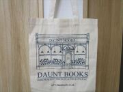 ドーントブックス(Daunt Books)トートバッグ(両面同一柄）（ロンドンの書店）世界で最も美しい本屋さん(ナチュラル）コットン・イン・コンバージョン素材インド製LO5