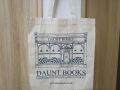 ドーントブックス(Daunt Books)トートバッグ(両面同一柄）（ロンドンの書店）世界で最も美しい本屋さん(ナチュラル）コットン・イン・コンバージョン素材インド製LO5