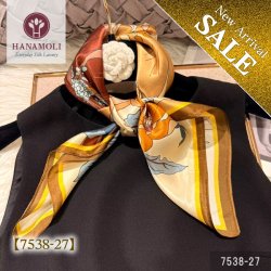 【2026NEWカラー】【美しい光沢が贅沢なシルクサテン】シルク100%サテンスカーフ【6color】【68cm×68cm】大きめサイズなので1枚で華やかに【45％OFF】