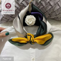 【美しい光沢が贅沢なシルクサテン】50%OFF シルク100%プチスカーフ【53ｃｍ角】【02～07】