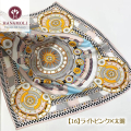 美しい光沢が贅沢なシルク100%サテンスカーフ【68cm×68cm】大きめサイズなので1枚で華やかに【35％OFF】