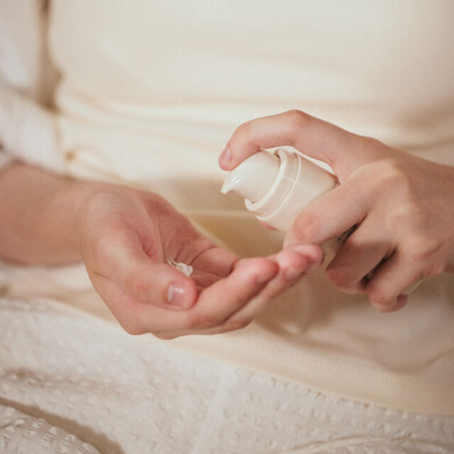 NEROLILA（ネロリラ）リッチスムースリフトクリーム 50g