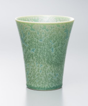 鶯玉酒杯（真右エ門窯）桐箱入