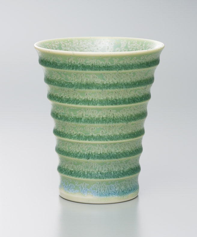 鶯玉段付酒杯（真右エ門窯）桐箱入