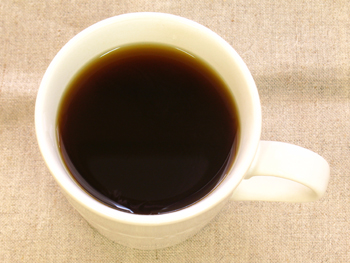 タンポポコーヒーを１杯用意します