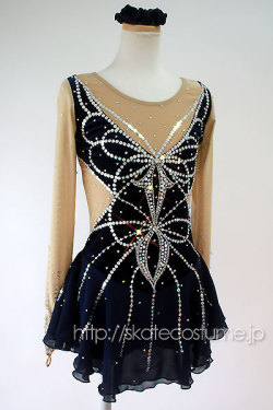 大会用フィギュアスケート衣装