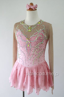 大会用フィギュアスケート衣装