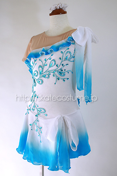 フィギュアスケート大会衣装 にぎわす 