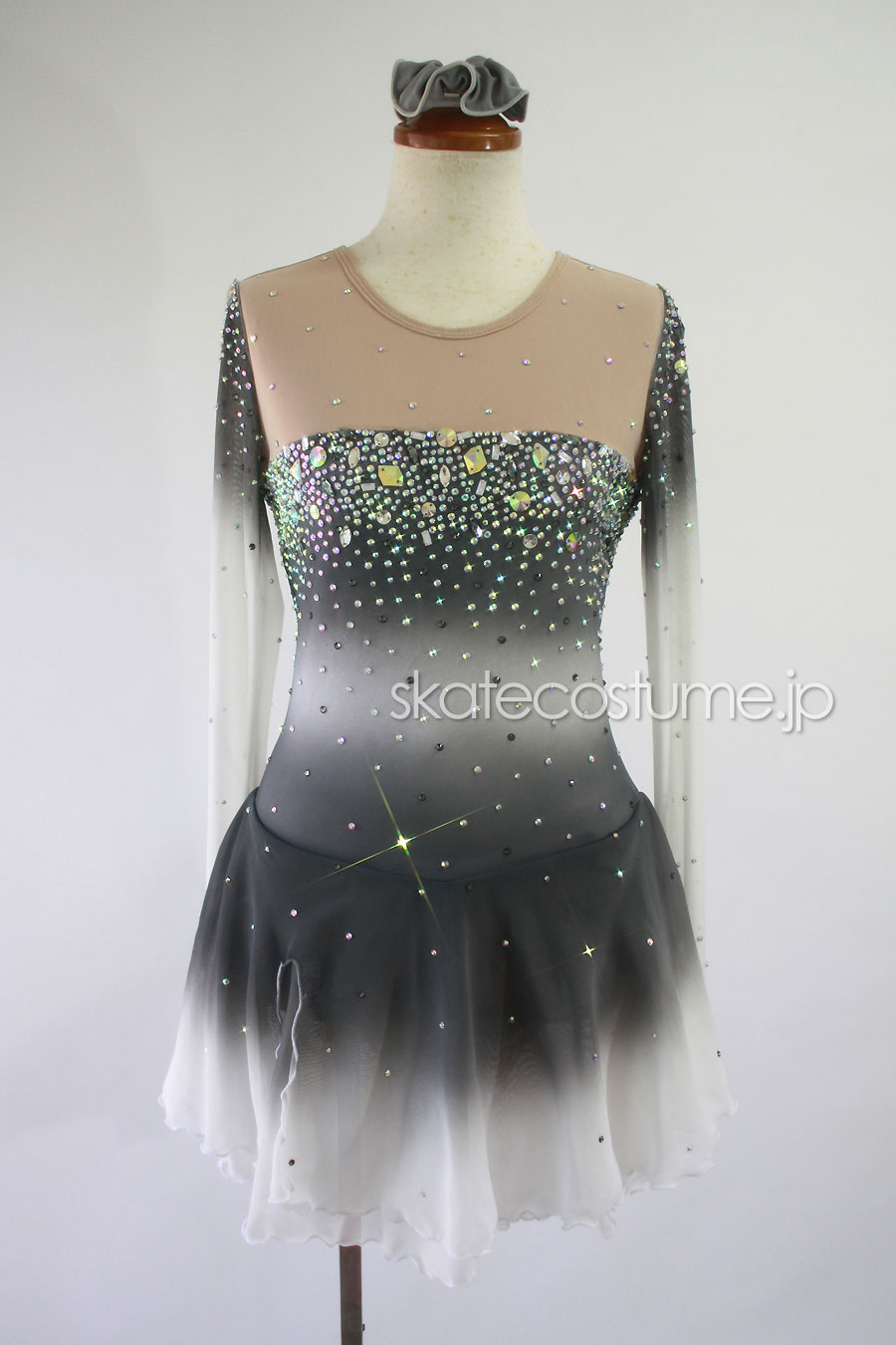大会用フィギュアスケート衣装