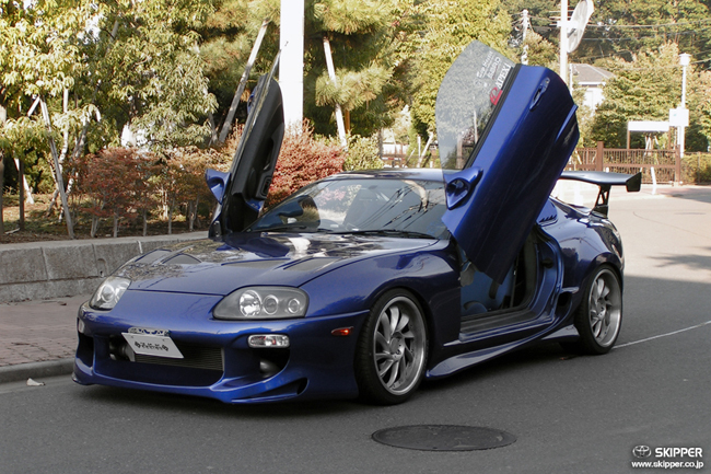 トヨタ スープラ(JZA80) SKIPPER(スキッパー) ガルウイングキット BORZOI WING SYSTEM(ボルゾイウイングシステム)