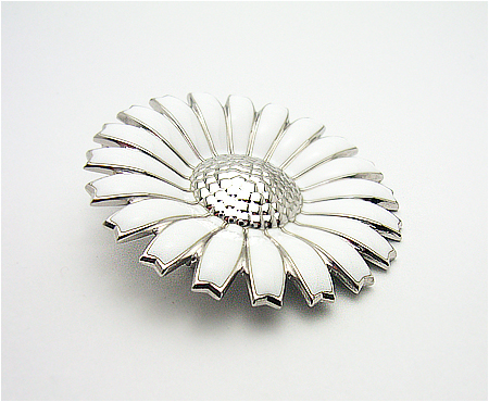 ジョージ・ジェンセン　デージー　白　シルバー ジョージ・ジェンセン デージー 白 シルバー ジョージジェンセン