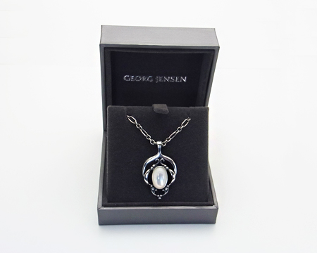 ジョージ ジェンセン] 2016 イヤーペンダント （マザーオブパール） 