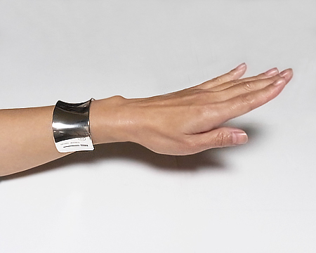 ジョージ ジェンセン] バングル スミシィ カフス ＃566A － サイズ S