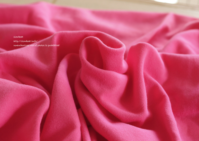 ４０/コーマスムース 無地 【チェリーピンク】