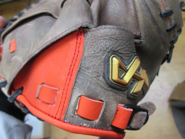 久保田スラッガー　グラブ修理等 　【　決済用　2200　】