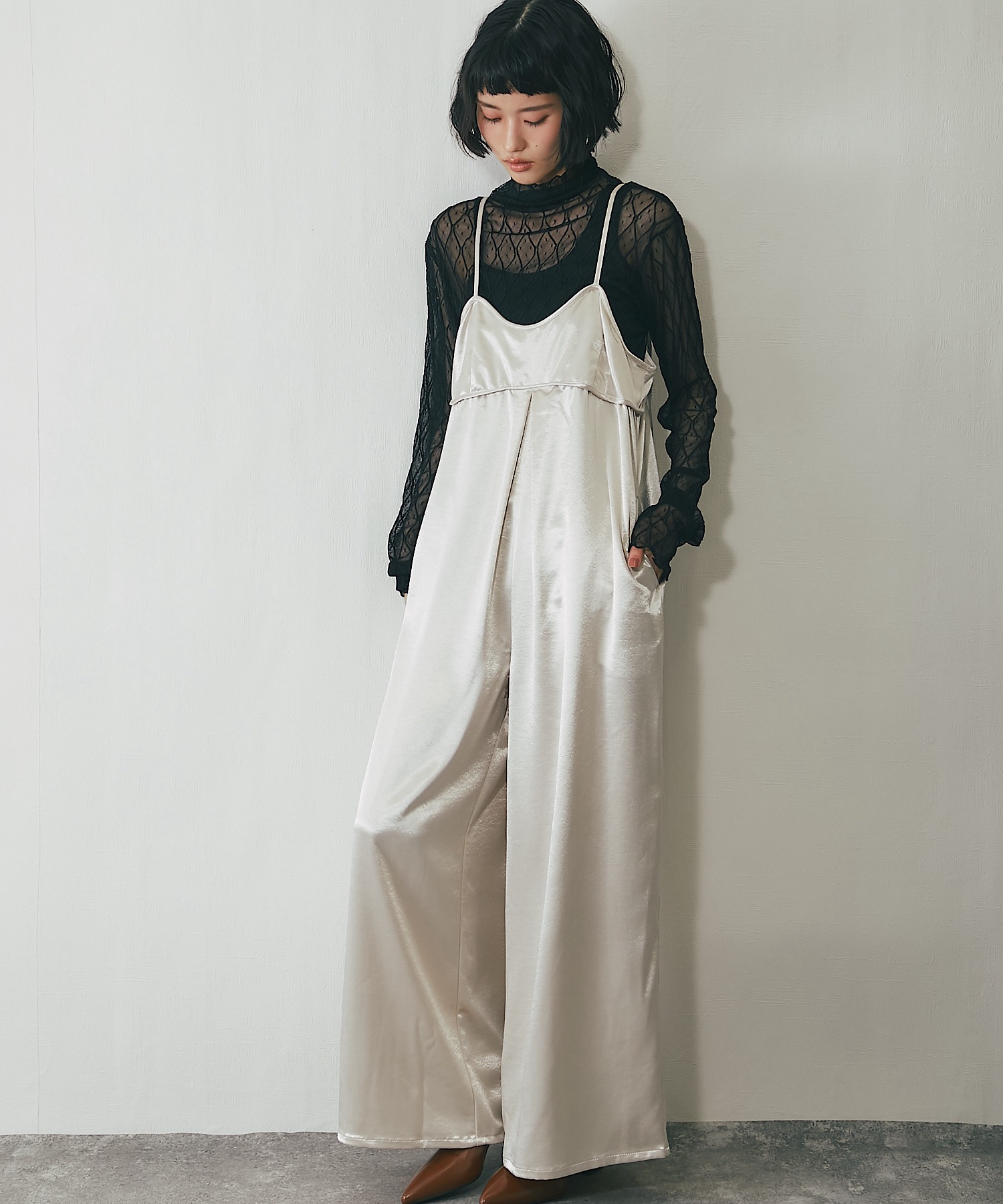 美品 Heve レディース サテン オールインワン M ブラック