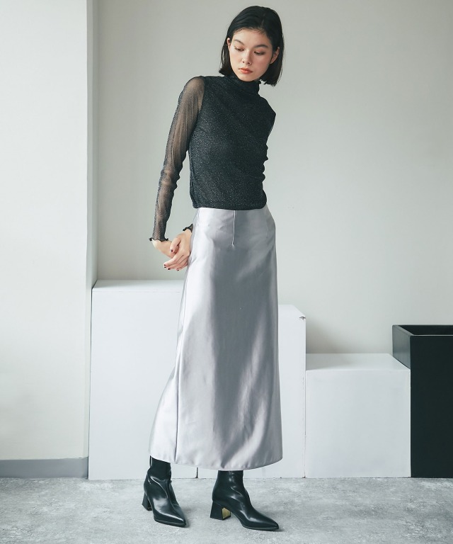 黒いラメ入り長袖トップスM ラメクルーシアートップス/シアーインナー/新色追加（Tシャツ